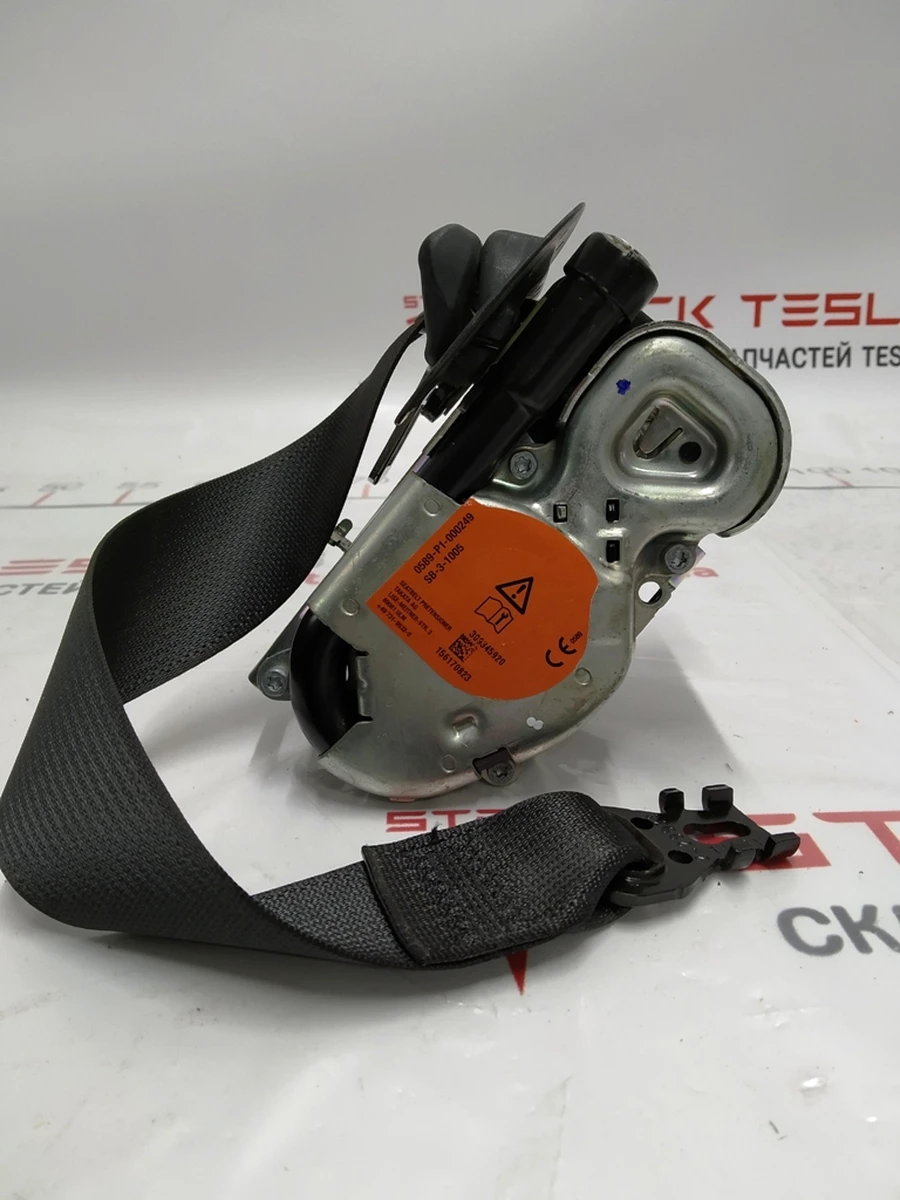 2 MX-LHD 1ST ROW RETRACTOR, TAN, PASS Tesla model X 1036738-05-E