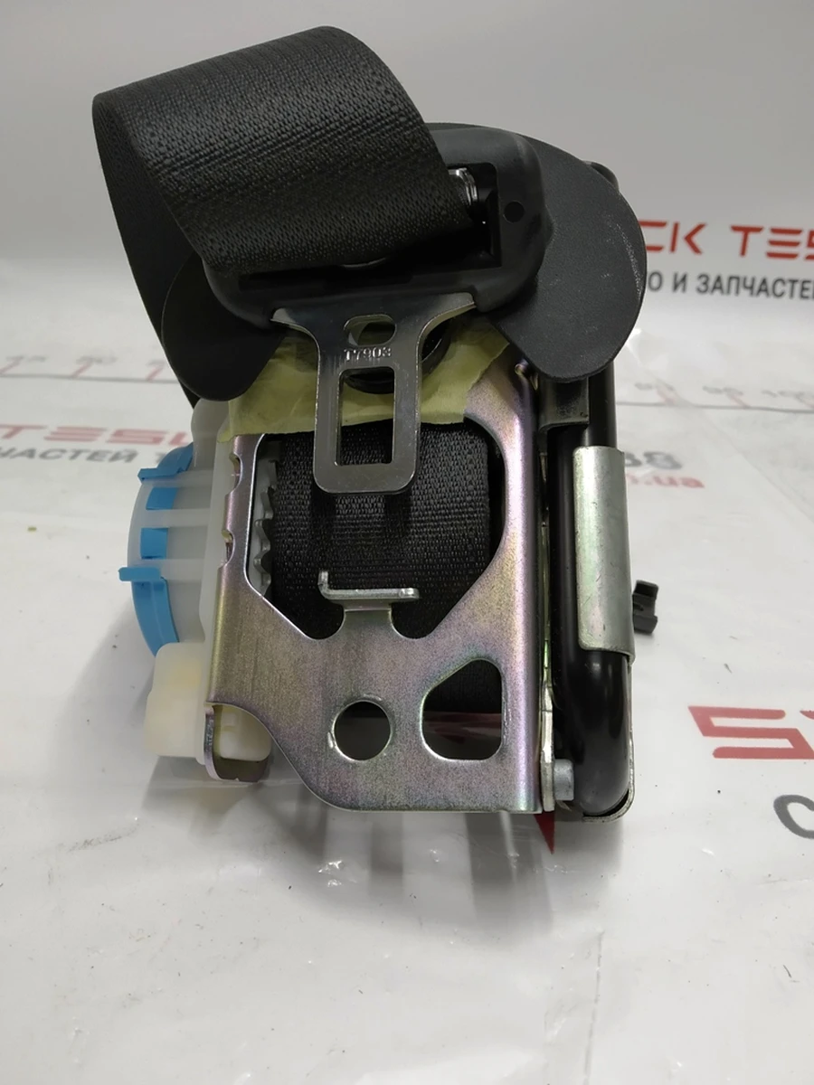 2 MX-LHD 1ST ROW RETRACTOR, TAN, PASS Tesla model X 1036738-05-E