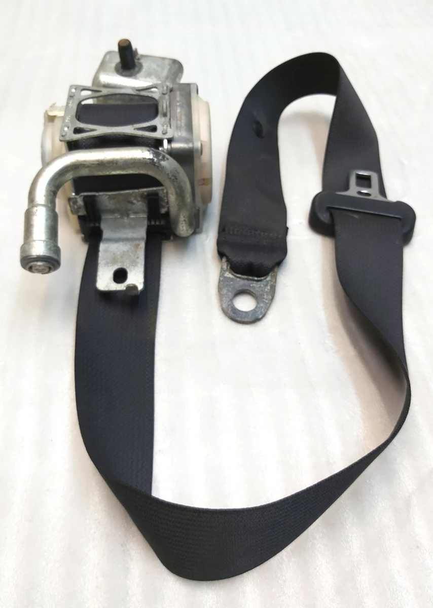 3 Ремінь безпеки 2-го ряду сидінь правий (BLACK) Tesla model X, model X Mar 2021 1036744-05-F