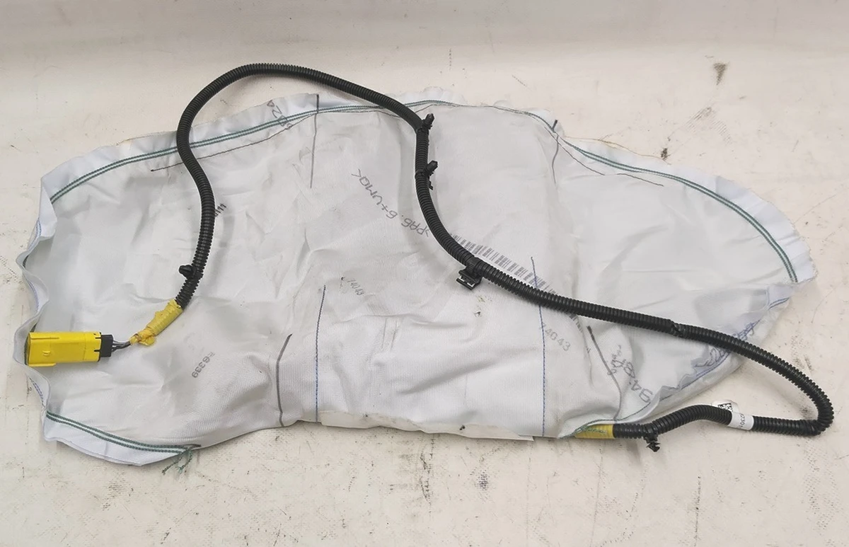 Подушка безопасности водительского сиденья под восстановление Tesla model S REST, model X 1036751-00-E