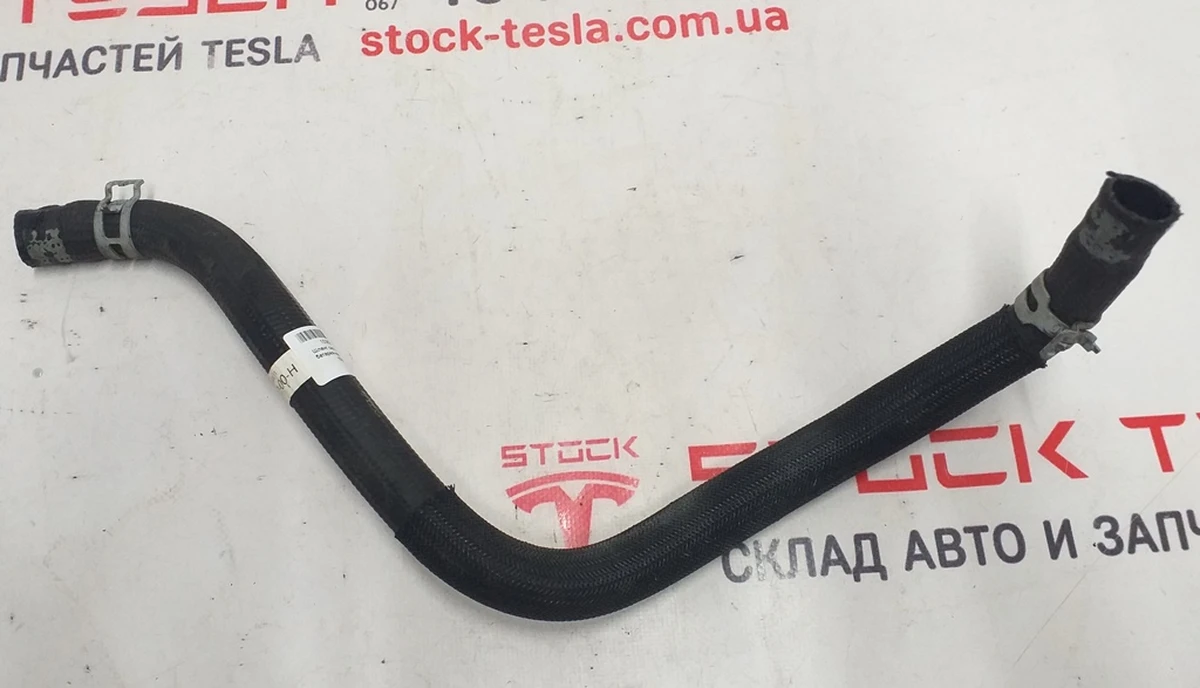 15 Шланг системи охолодження батарея-насос1-чиллер Tesla model X 1036752-00-H