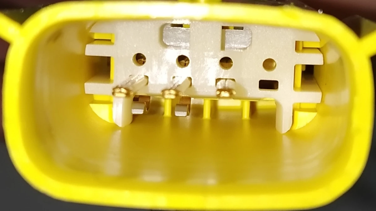 Passenger Seat Airbag Tesla model S REST 1036758-00-E