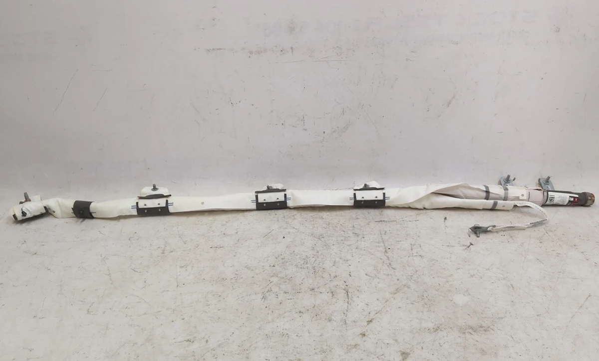 2 MX-1ST ROW CURTAIN A/B, RH Tesla model X 1036759-00-G