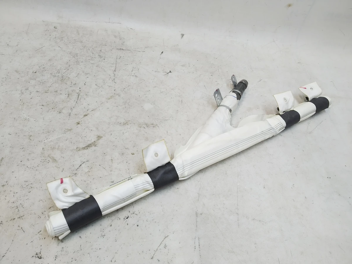 4 Подушка безпеки задня (шторка) другий ряд, права Tesla model X 1036760-00-H