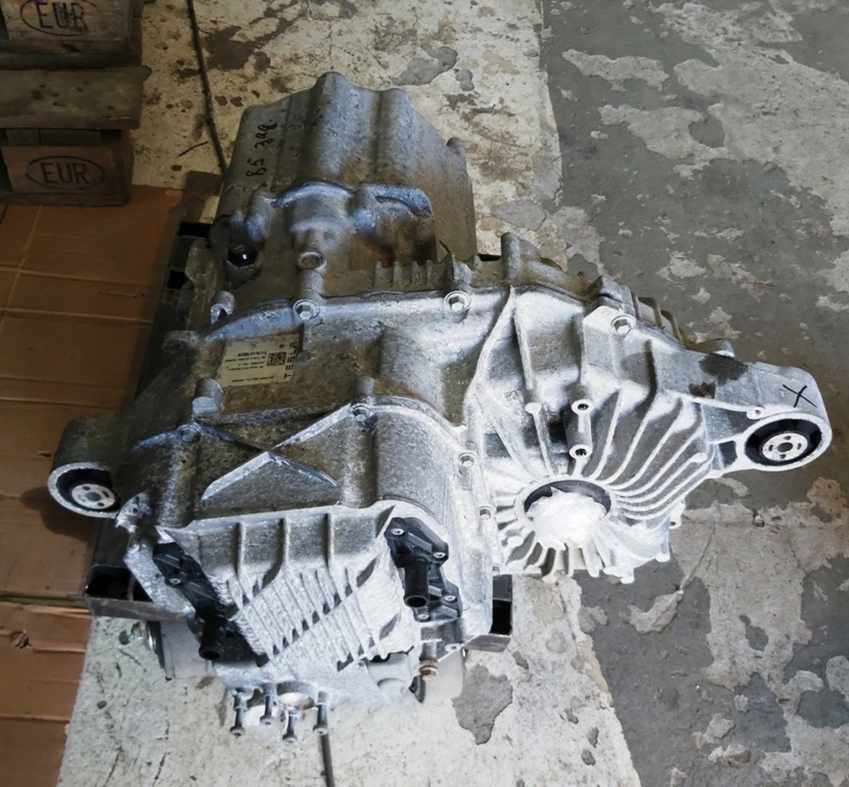 1 ASY,DRIVE,UNIT,3.0-150,REAR, ALUMINUM ROTOR without heat exchanger with damage Tesla model S REST, model X 1037000-20-A