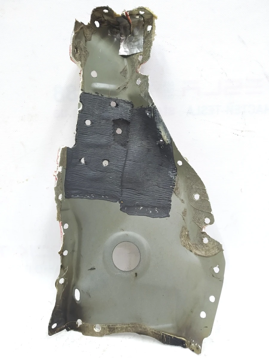 Панель кузова чверті передньої правої Tesla model X 1037217-S0-A