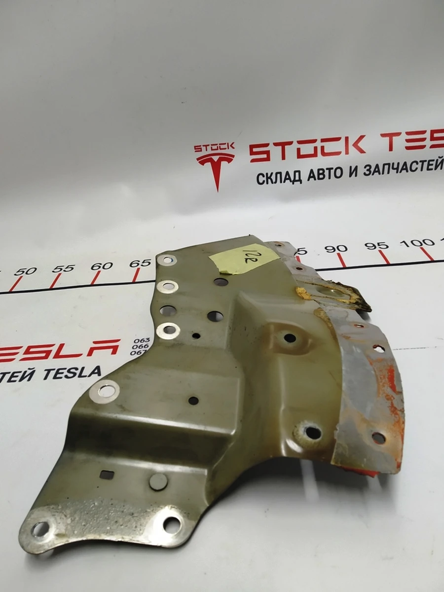 15 Підсилювальний вузол склянки заднього амортизатора правого Tesla model S, model S REST 1037527-S0-B