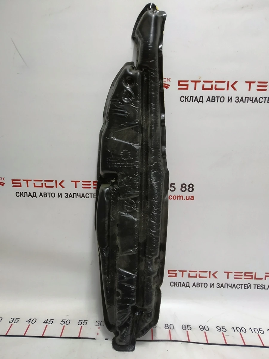 2 Шумоизолятор уплотнитель крыла левый Tesla Model X 1037731-00-B