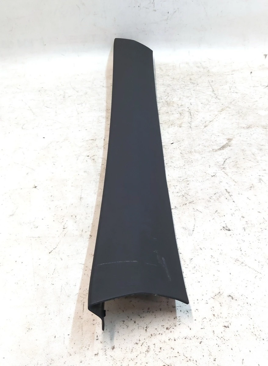 16 ASY, LIFT GATE TRIM-UPPER with damage Tesla model X 1037906-50-E