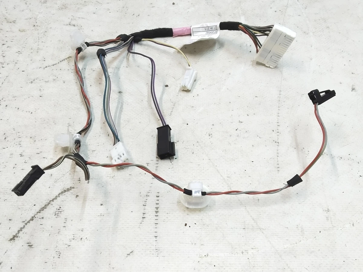 Електропроводка підсвічування двері задньої лівої / правої Tesla Model X 1038205-00-D