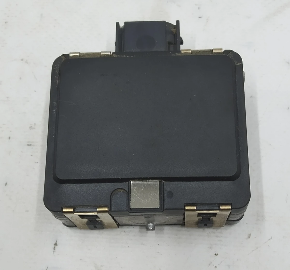 1 Радар автопілота АП 1.0 Tesla X S REST 1057551-00-B