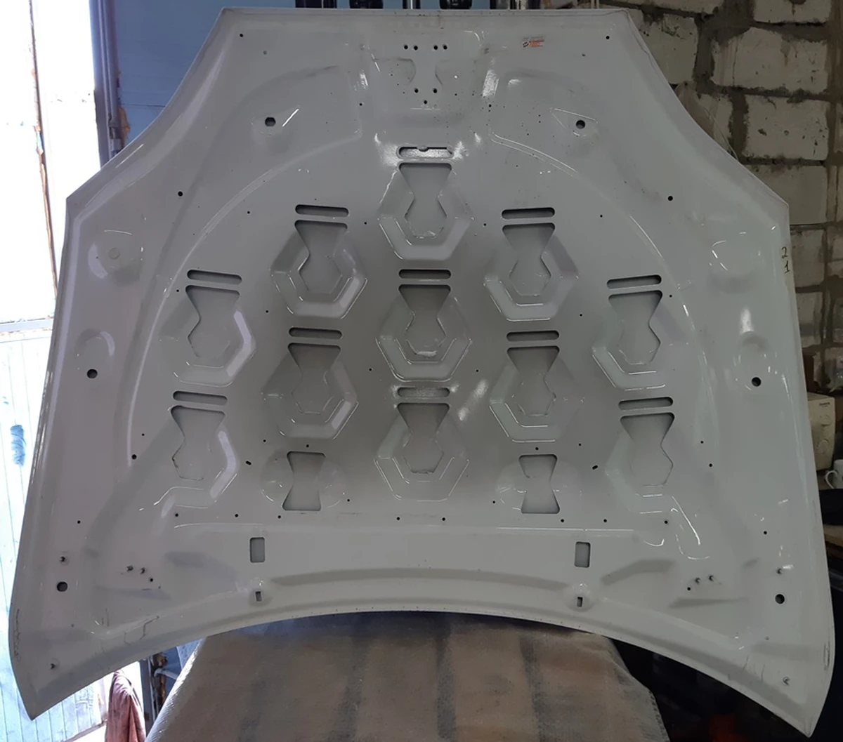 1 Капот (одна петля подвійна) RWD PBCW Tesla model S, model S REST 1038384-S0-C