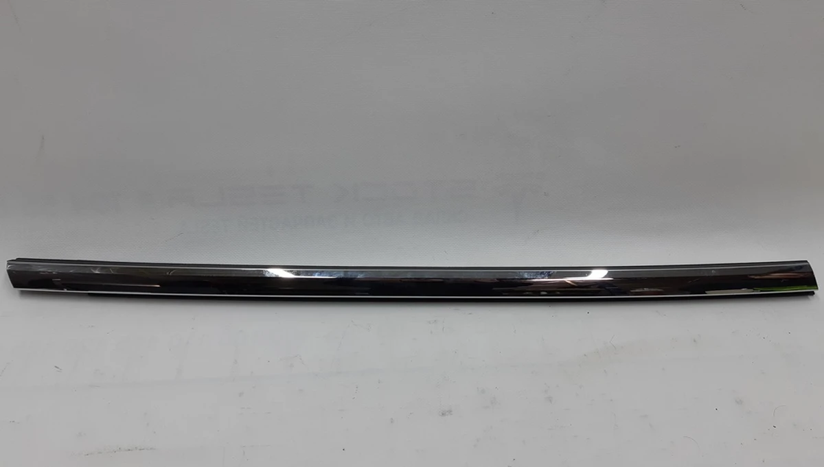 3 Молдинг зовнішній двері передньої правої хром NEW Tesla model S, model S REST