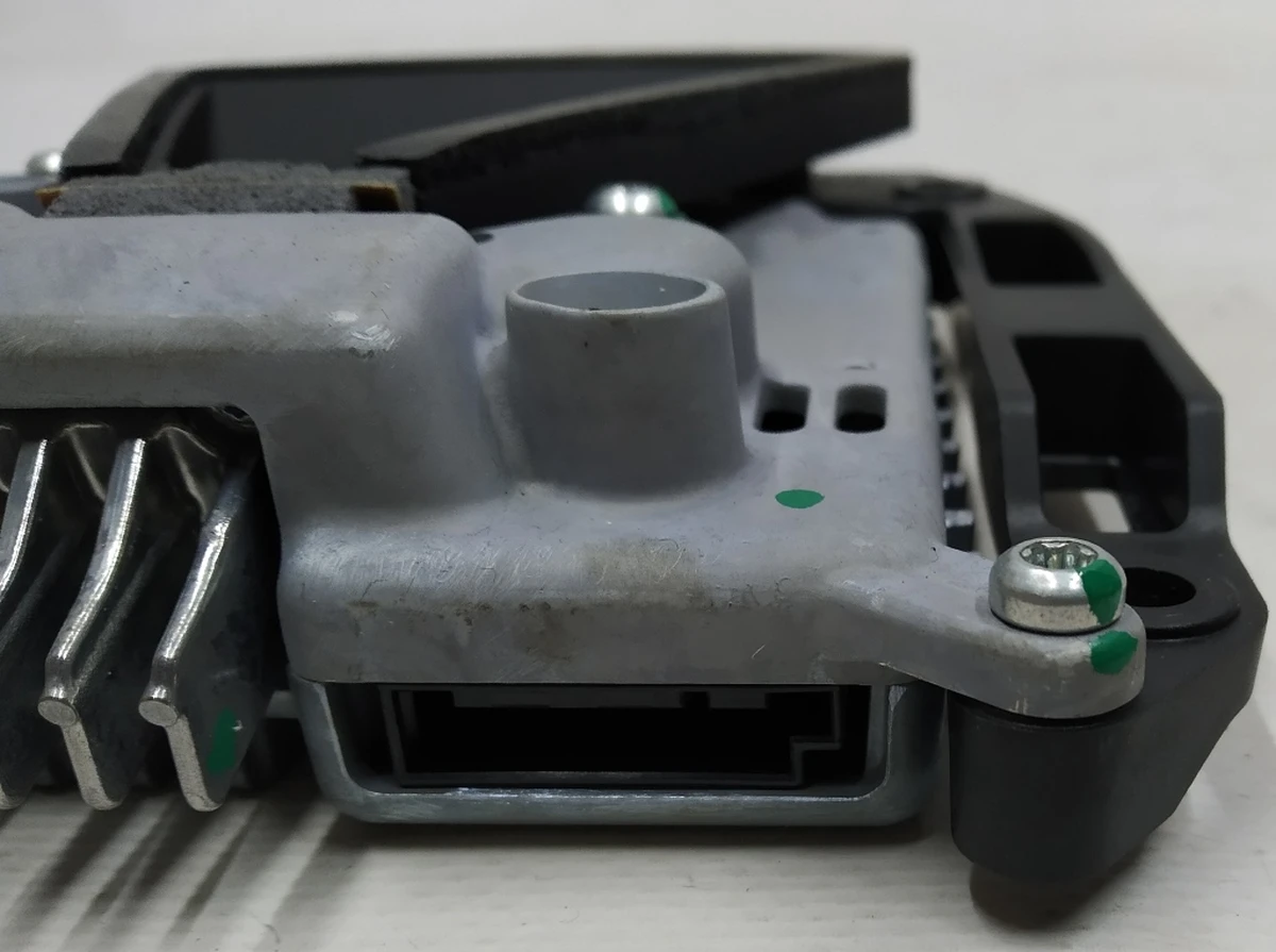 1 Монокамера лобового скла (1АП) у зборі Tesla model S, model S REST 1038482-00-J