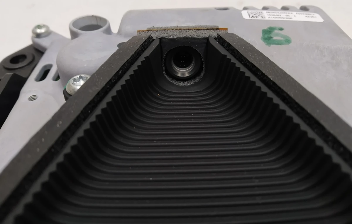 1 Монокамера лобового скла (1АП) у зборі Tesla model S, model S REST 1038482-00-J