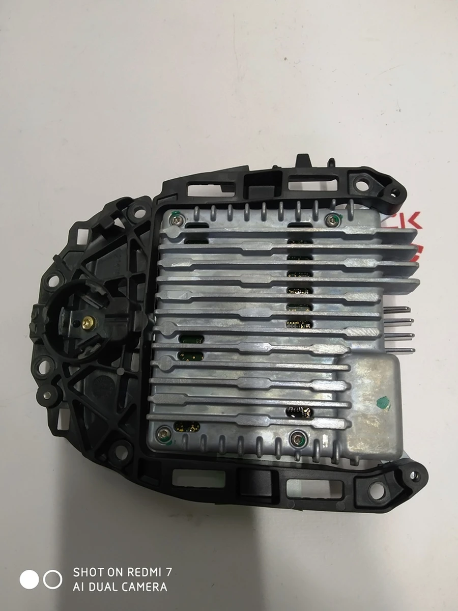 1 Монокамера лобового стекла (1АП) в сборе Tesla model S, model S REST 1038482-00-J