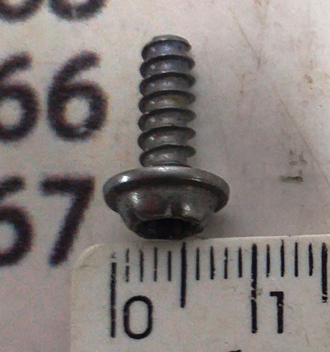 21 Гвинт PF 40x12 DELTA PT Tesla model X 1038767-00-A