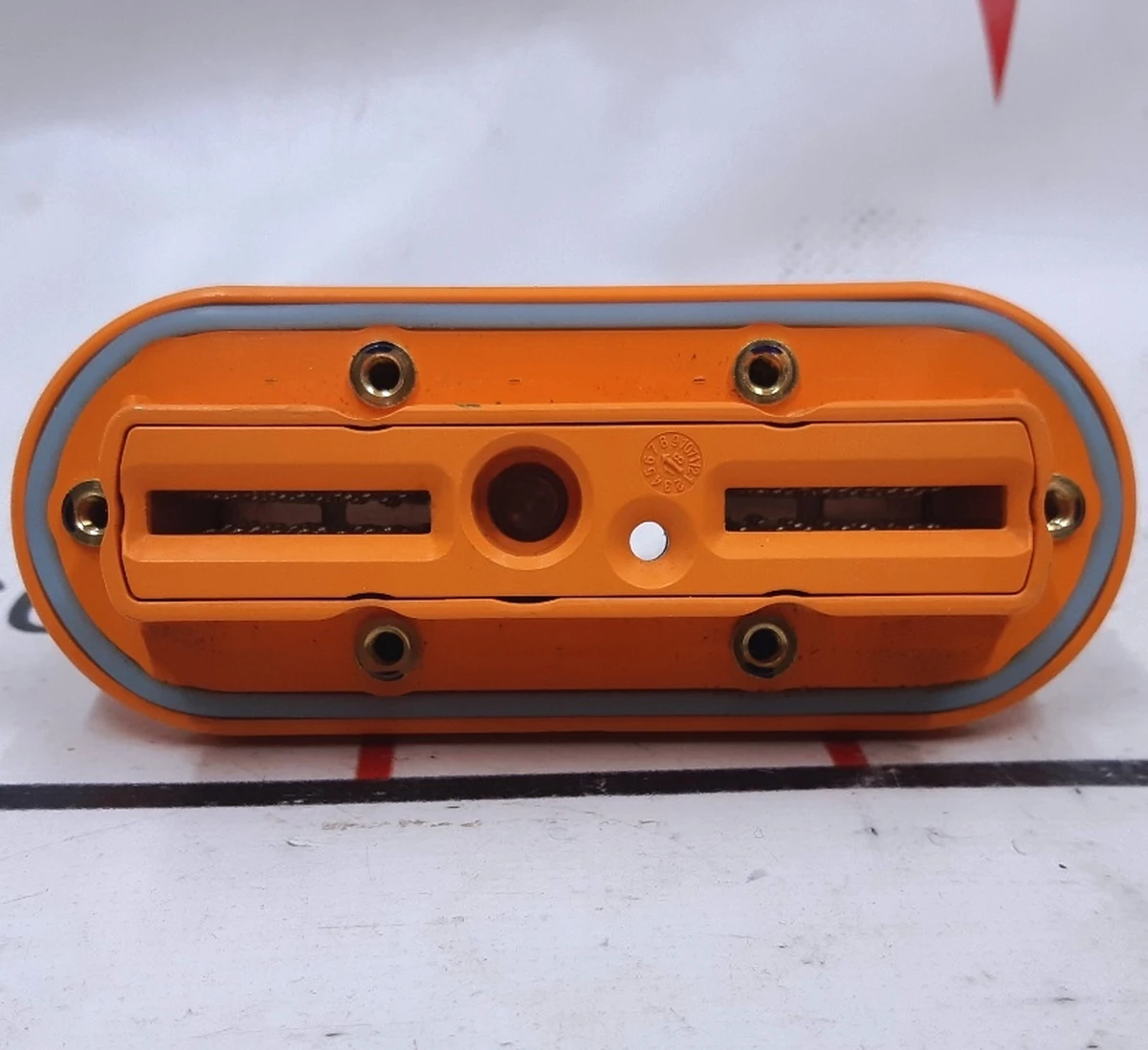 Высоковольтный разъем основоной батареи Tesla model S REST 1099863-00-A