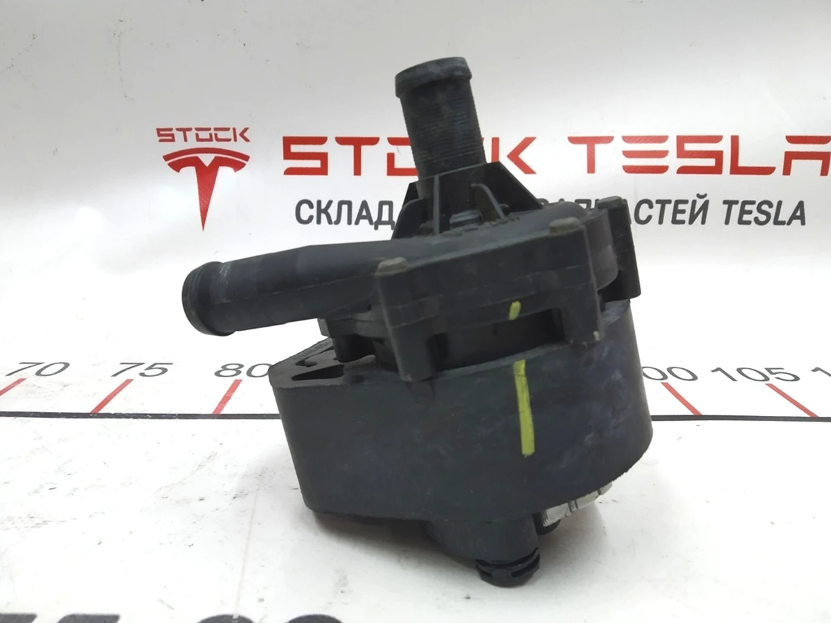 24 Насос охлаждающей жидкости Tesla model S, model S REST 1067473-00-H