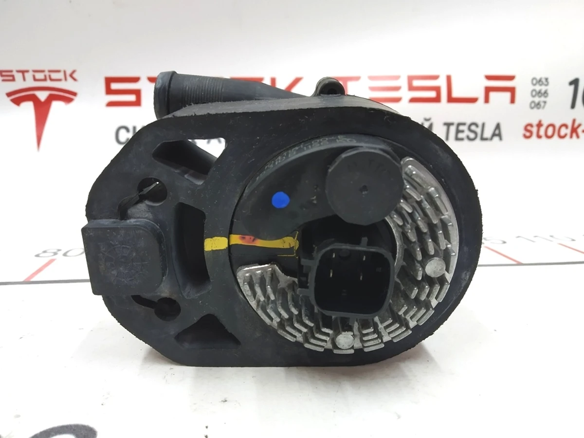24 Насос охлаждающей жидкости Tesla model S, model S REST 1067473-00-H