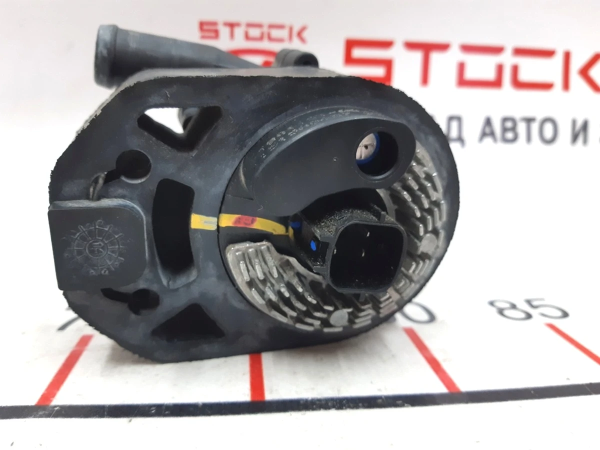 24 Насос охолоджувальної рідини Tesla model S, S REST 1067473-00-H