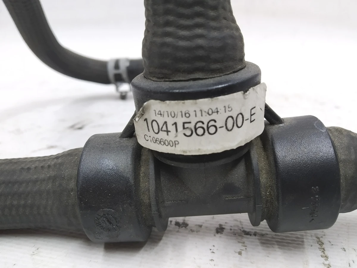 33 Шланг охолодження бінокль-охолоджувач-насос Tesla model X 1041566-00-F