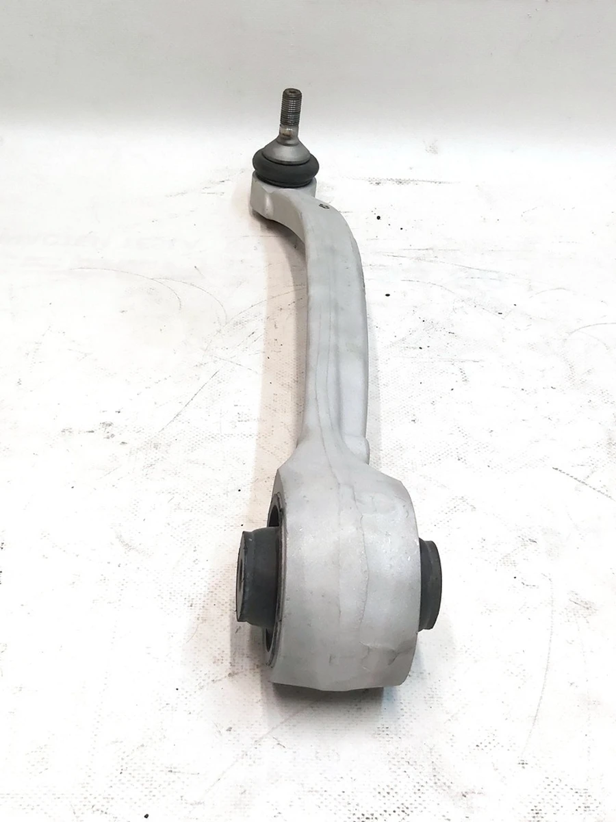 6 Рычаг нижний продольный левый нового образца (банан) до 2018 Tesla model S, model S REST, model X 1041570-00-B