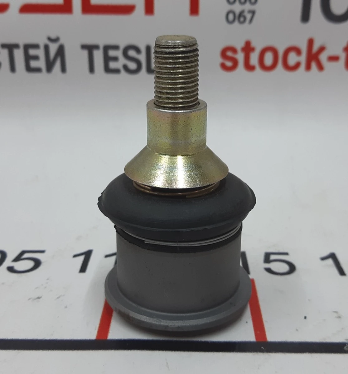 6 Шаровая опора рычага нижнего продольного нового образца (банан) до 2018 Tesla model X S REST 1041570-75-B