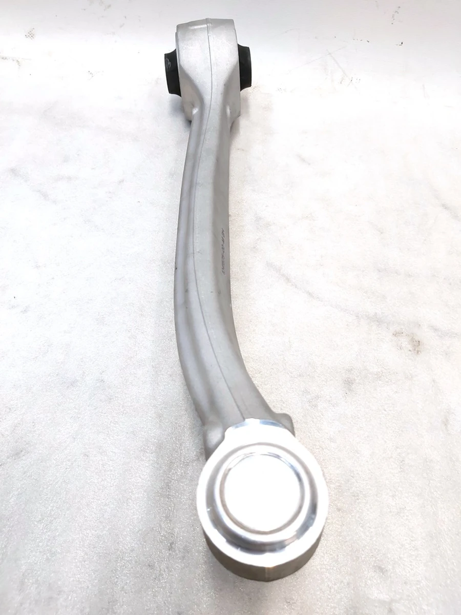 5 Рычаг нижний продольный правый нового образца (банан) Tesla model S, model S REST, model X 1041575-00-B