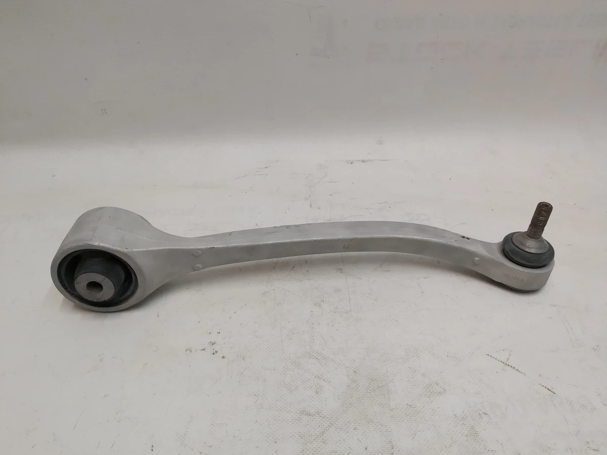 6 Важіль нижній поздовжній правий нового зразка (банан) до 2018 Tesla model S, model S REST, model X 1041575-00-A