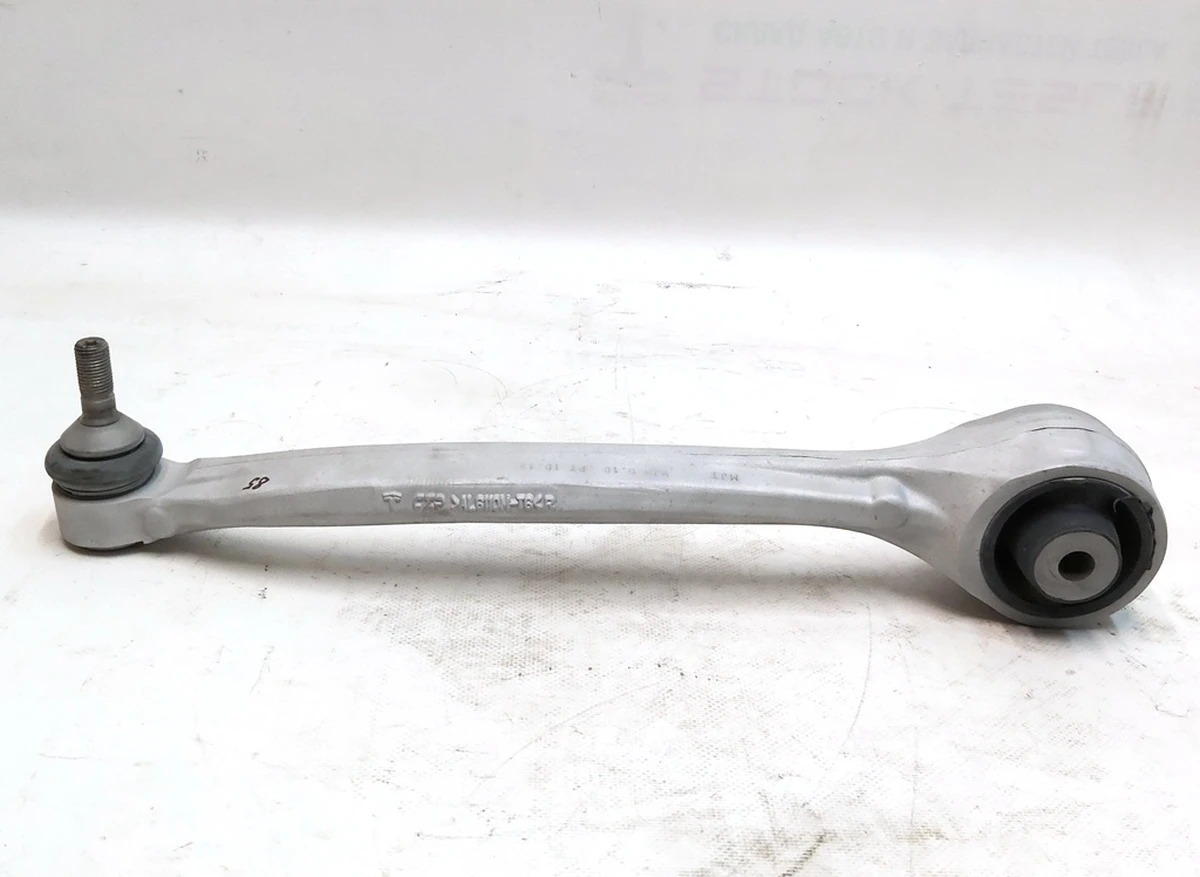 5 Рычаг нижний продольный правый нового образца (банан) Tesla model S, model S REST, model X 1041575-00-B