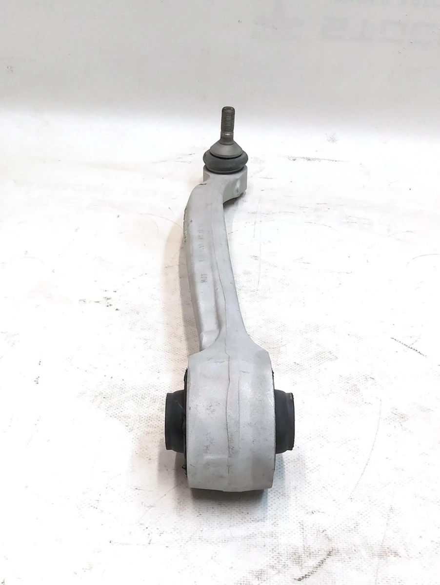 5 Рычаг нижний продольный правый нового образца (банан) Tesla model S, model S REST, model X 1041575-00-B