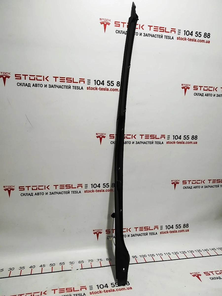 1 Панель с датчиком закрытия задней правой двери передняя Tesla model X 1041594-00-D