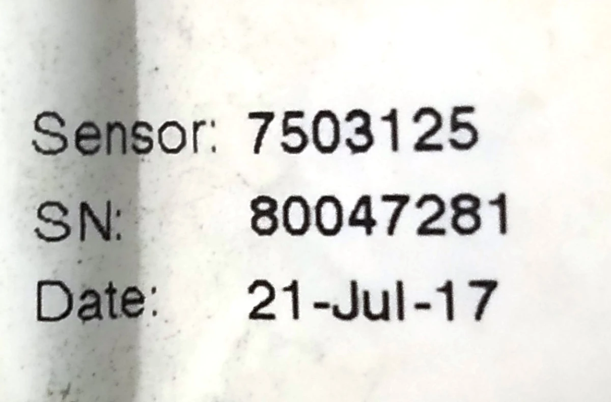 2 Панель с датчиком закрытия задней правой двери задняя Tesla model X 1041595-00-F