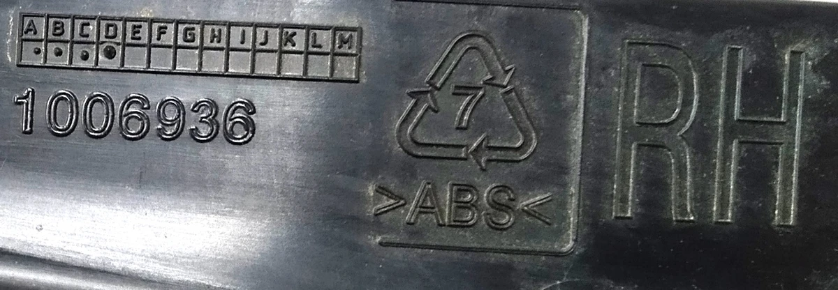 2 Panel with rear right door closing sensor rear Tesla model X 1041595-00-F