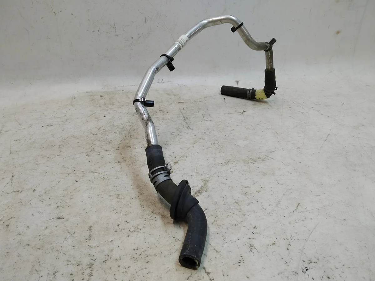 12 Трубка охолодження мотора в зборі (2013 року) Tesla Model S 1042550-00-A