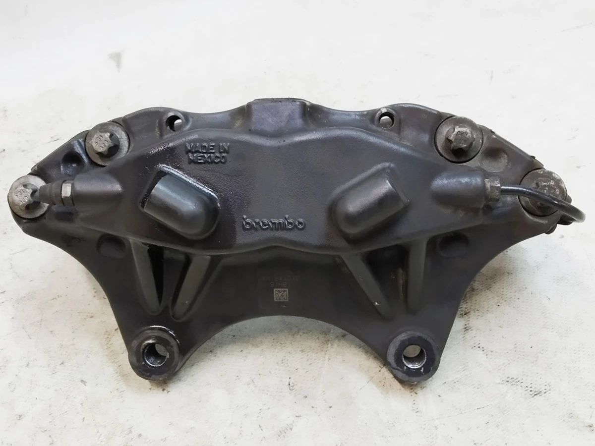 1 Front brake caliper BREMBO without pads - Right Tesla Model S, Model S REST, Model X 1042640-00-E, 1007795-00-C