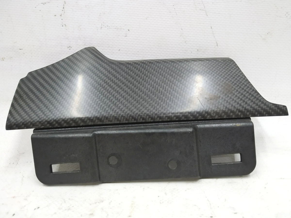 18 Декоративна накладка центральної панелі водійська ліва CARBON FIBER Tesla model X 1042772-11-C