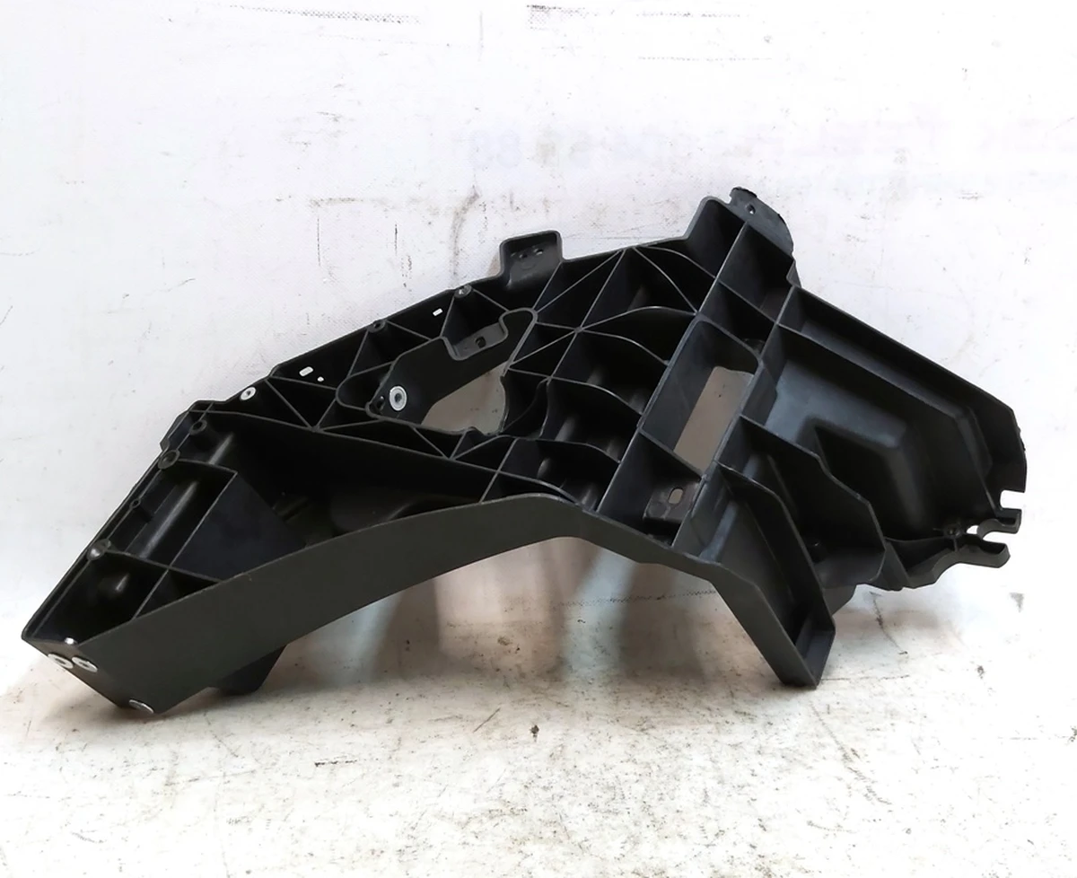 3 Кронштейн главной фары левый (шахта) Tesla model X 1043357-00-F