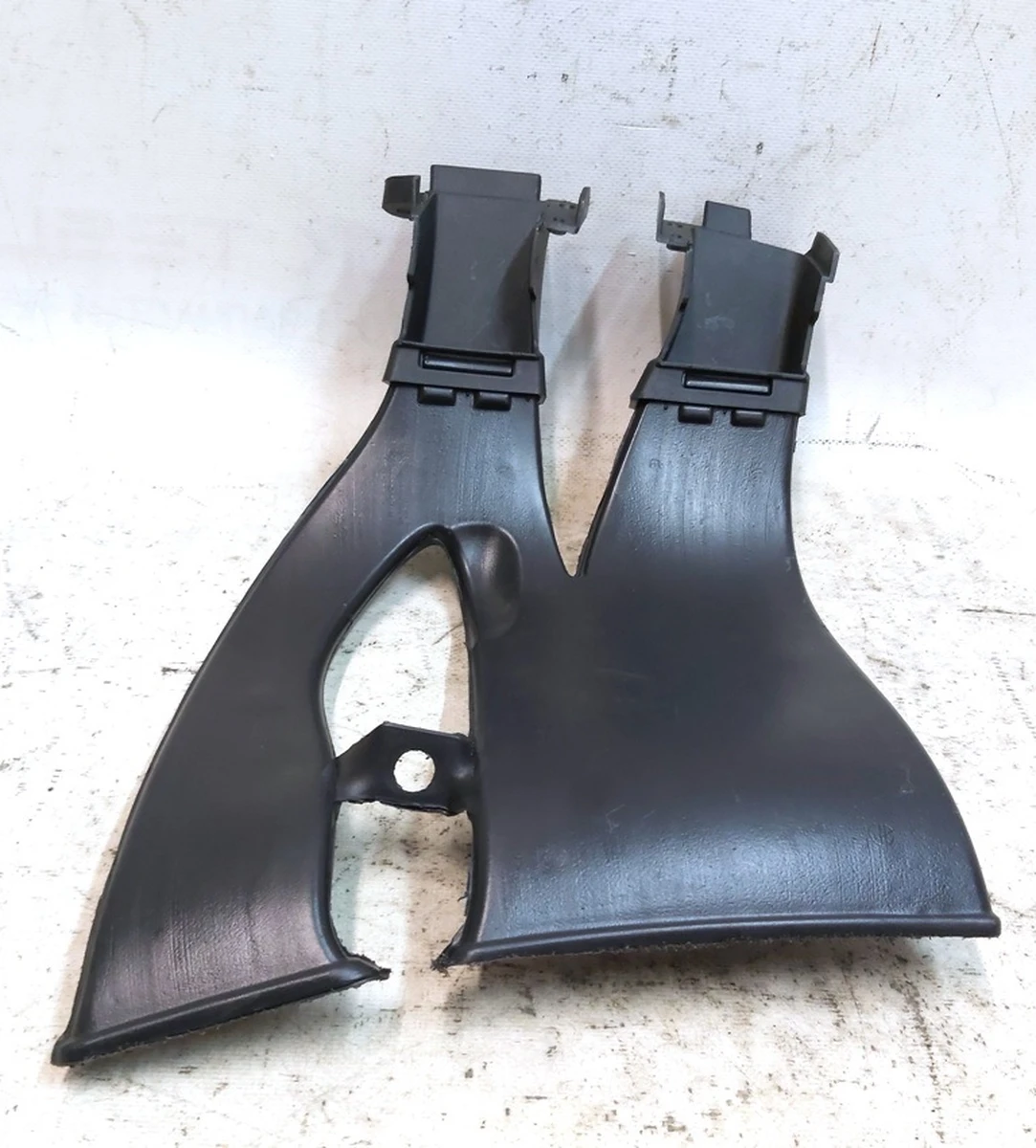 14 Повітропровід протитуманної фари правий у зборі NEW Tesla Model X 1043931