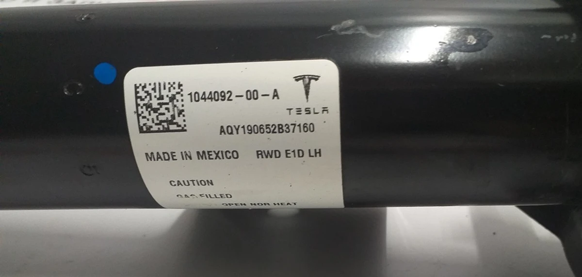 1 Front left spring module E1D RWD assembly Tesla model 3 1044092-00-A