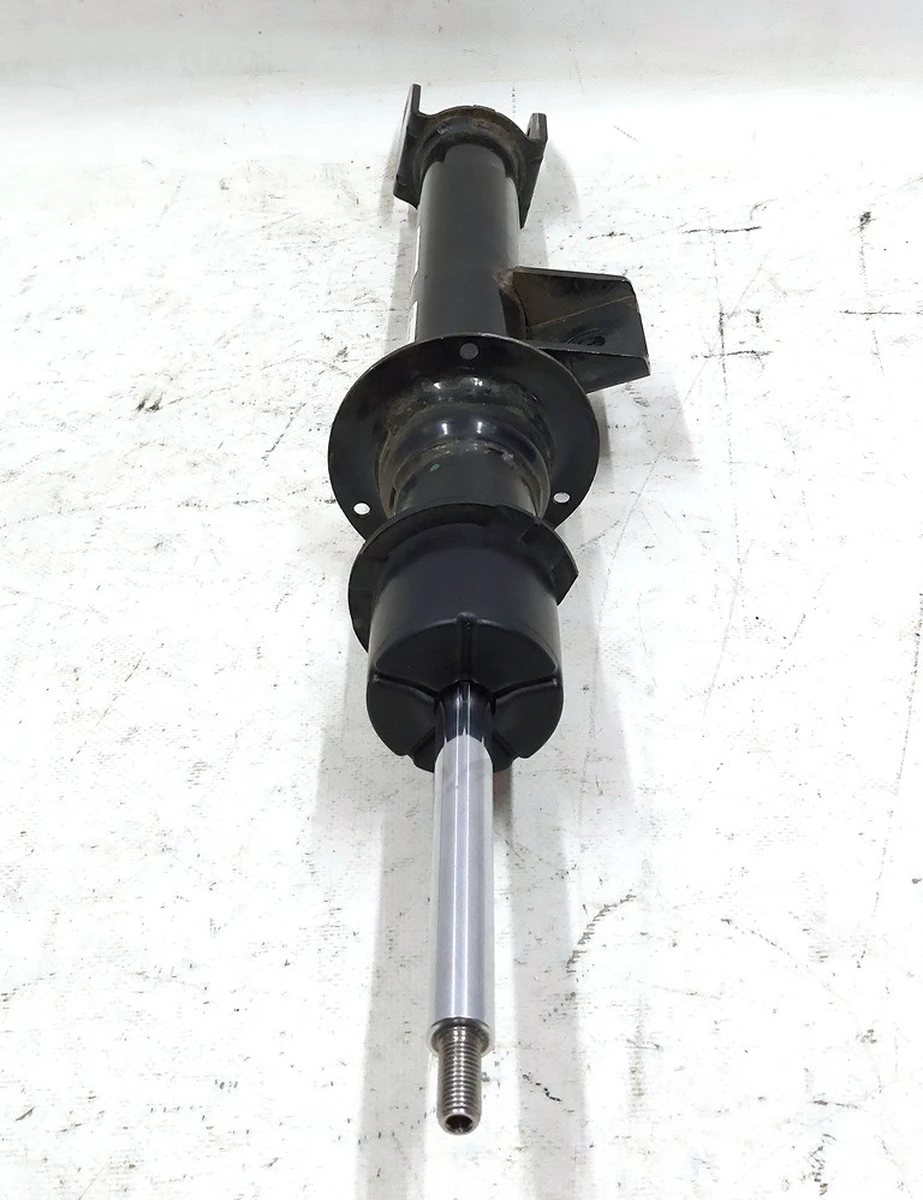 1 Амортизатор передний правый (пружинный) с повреждением Tesla model 3 1044095-00-A