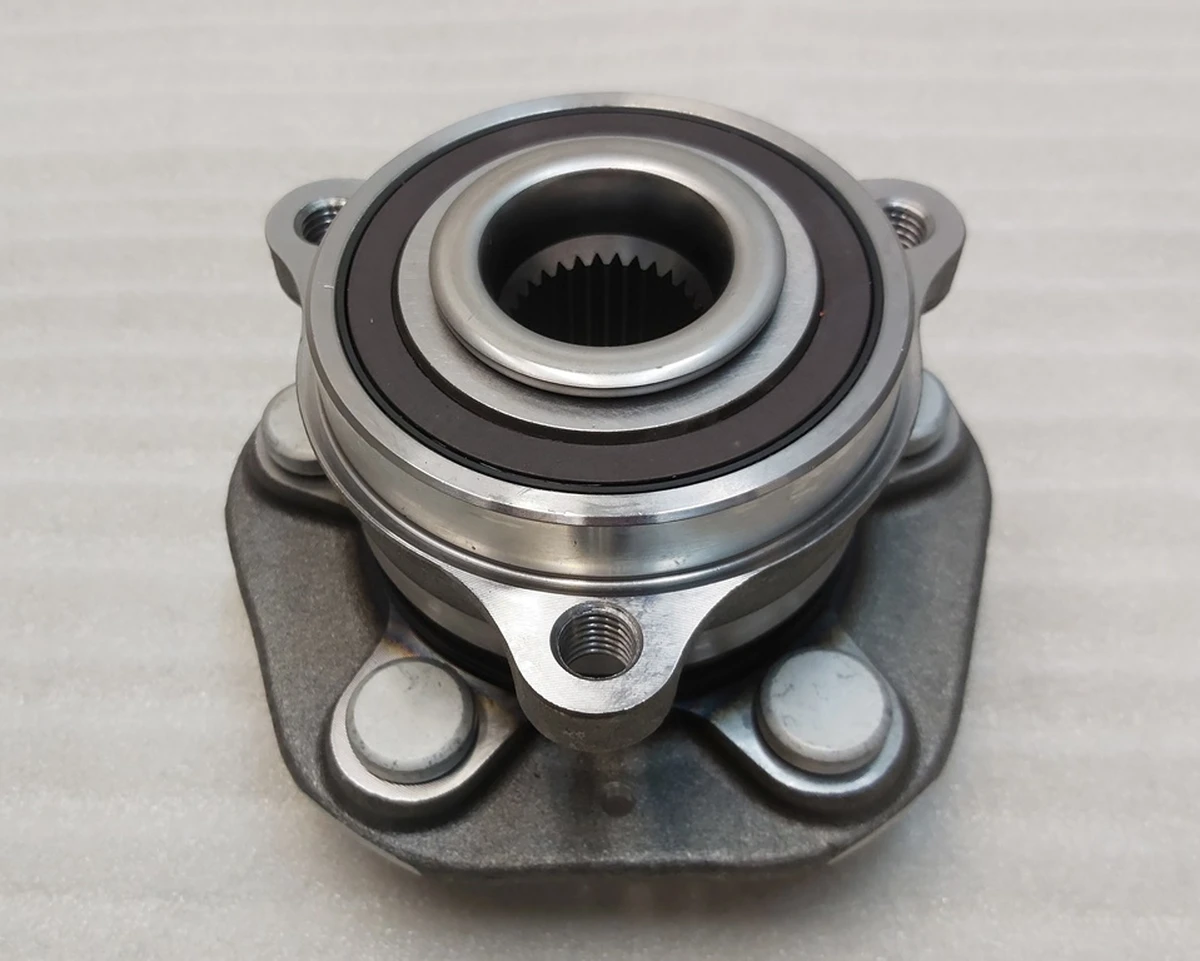 2 DRIVEN HUB 150MM FLANGE RWD AWD Tesla Model 3, Model 3 Jan 2024, Model Y 1044121-00-E