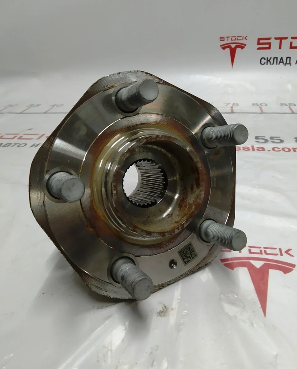 2 Маточина приводна (передня задня ліва права) RWD AWD Tesla Model 3, Model Y 1044121-00-E 2 Маточина приводна (передня задня ліва права) RWD AWD Tesla Model 3, Model Y 1044121-00-E