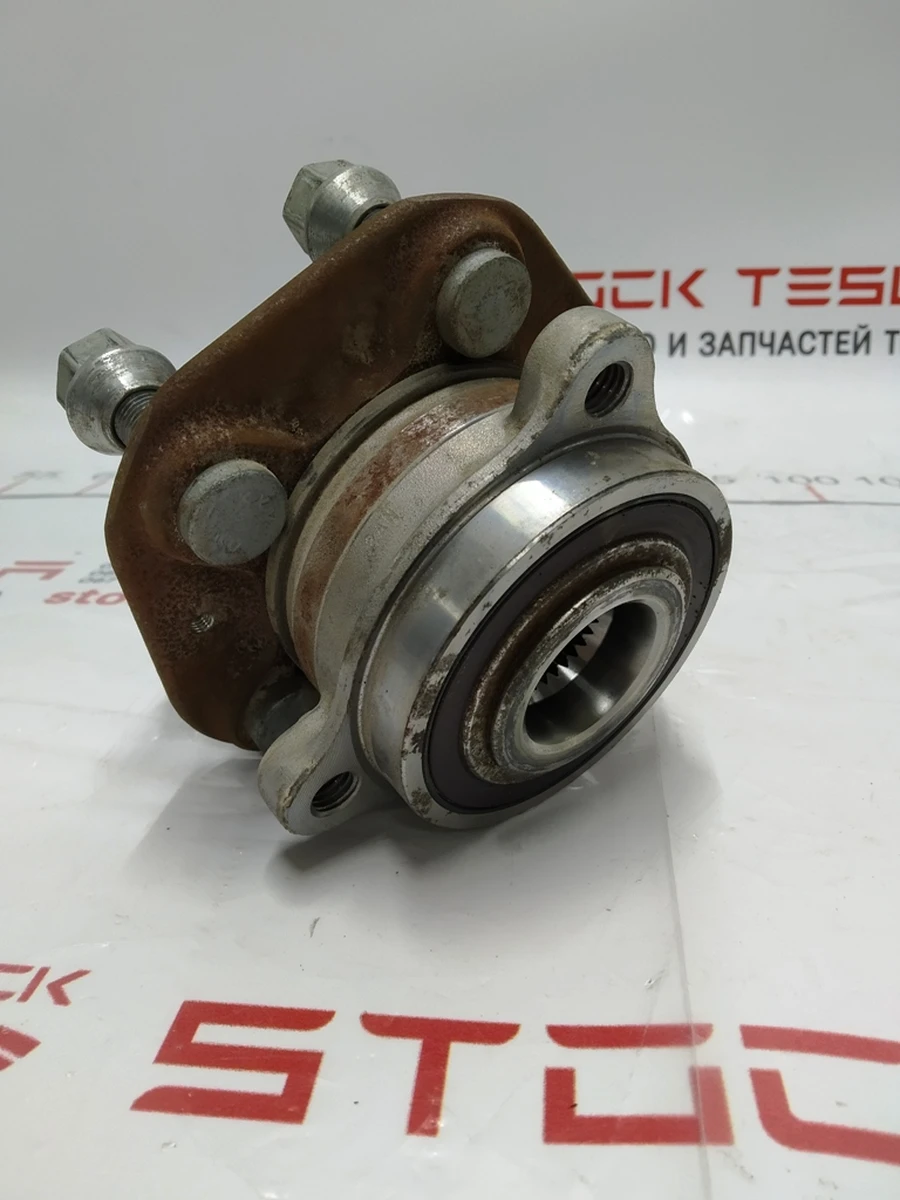 2 Маточина приводна (передня задня ліва права) RWD AWD Tesla Model 3, Model Y 1044121-00-E