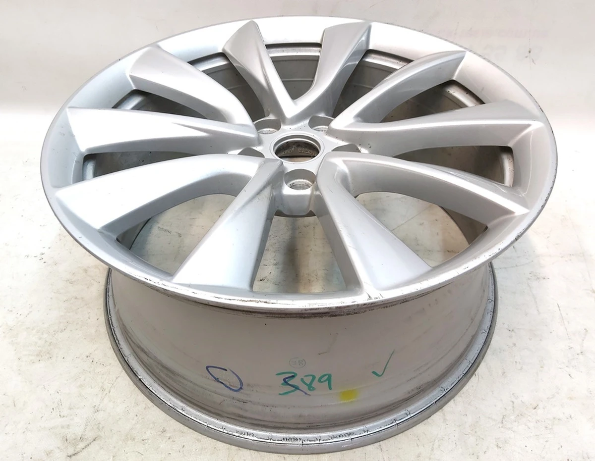Колісний диск 19X8.5 ET40, SPORT з пошкодженням Tesla model 3 1234224-00-B