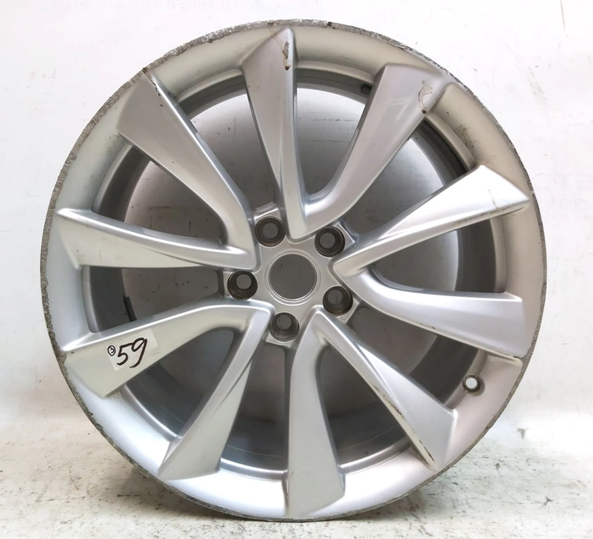 Колісний диск 19X8.5 ET40, SPORT з пошкодженням Tesla model 3 1234224-00-B