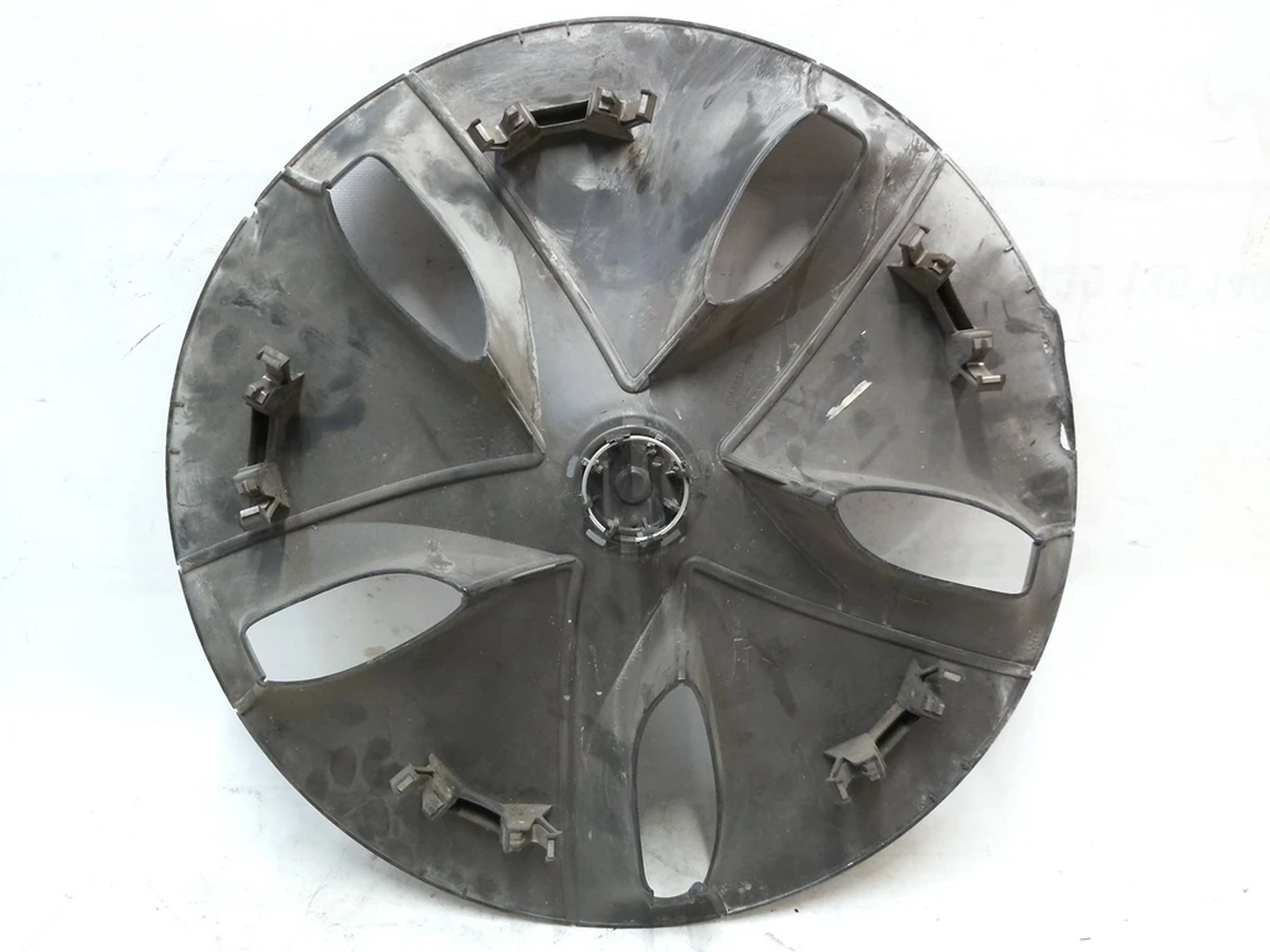 6 Колпак колесный (18 дюймов) AERO с повреждением Tesla Model 3 1044231-99-B