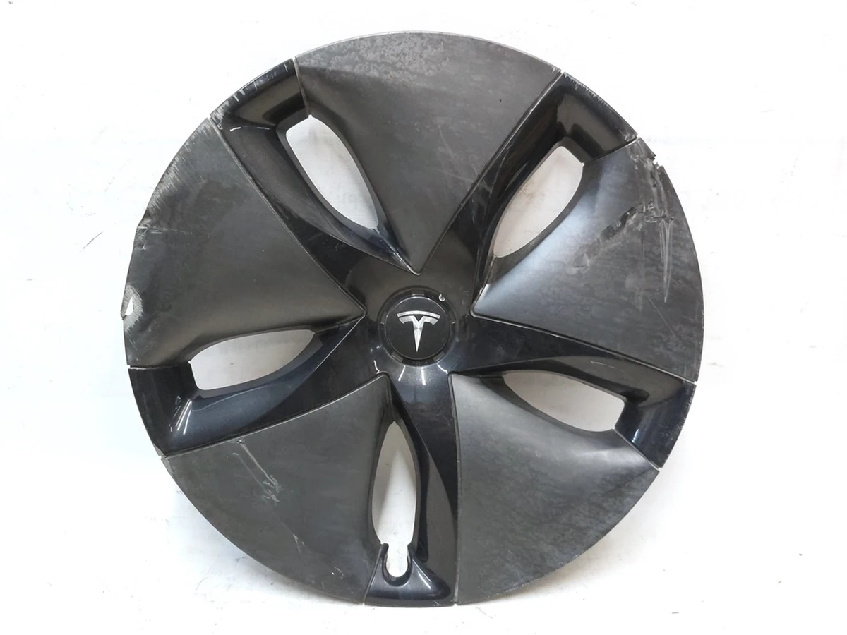 6 Колпак колесный (18 дюймов) AERO с повреждением Tesla Model 3 1044231-99-B