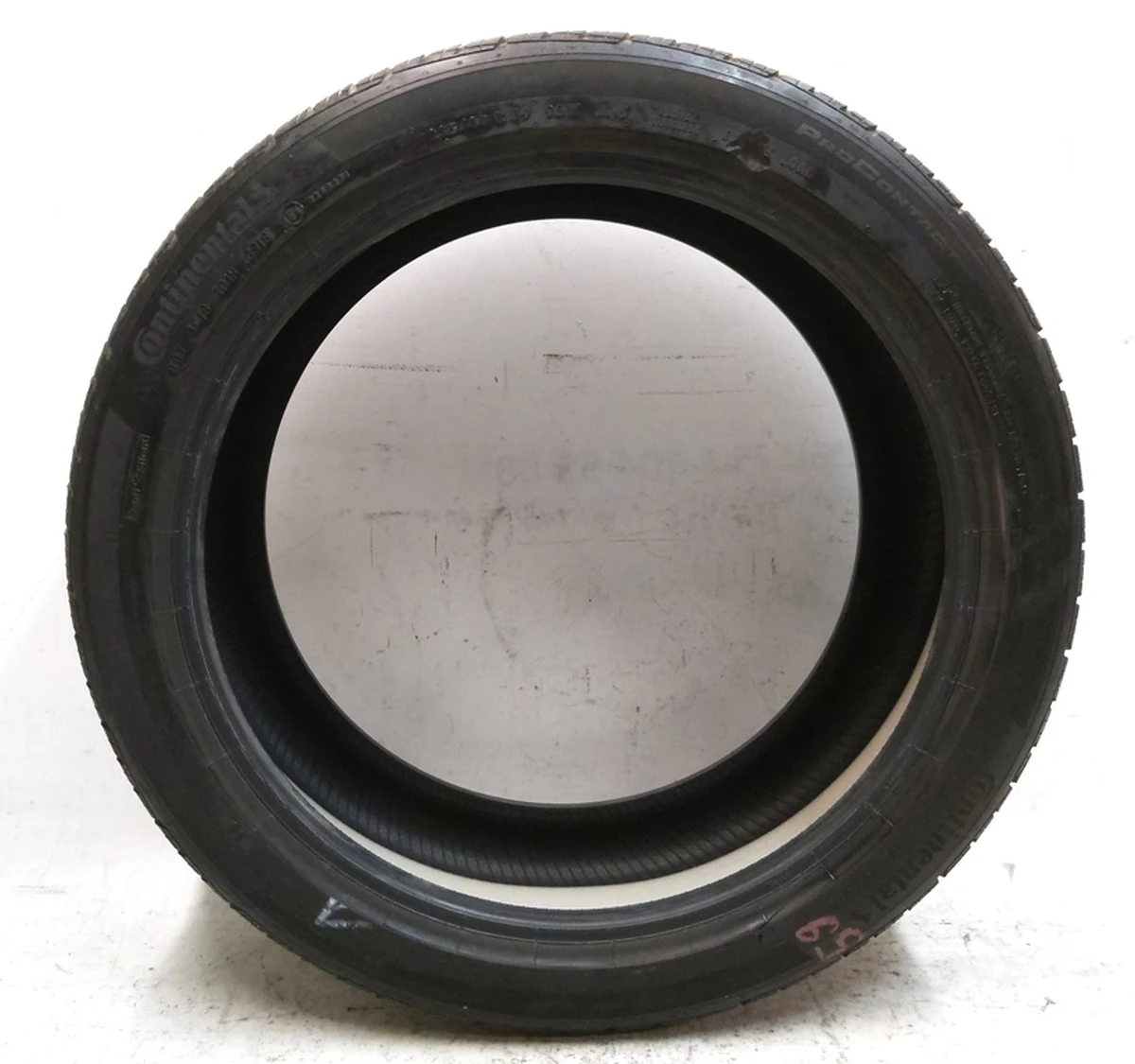 1 235/40R19 96W A/S CONTINENTAL PROCONTACT RX TIRE 6,27mm Tesla model 3 1044255-00-A